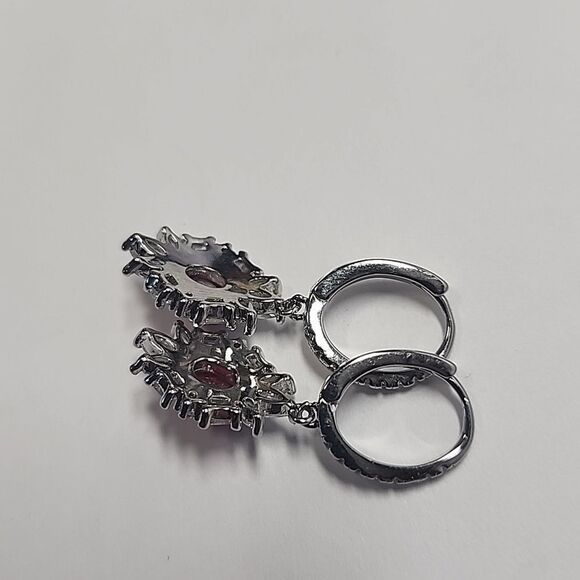 Bomb Party Earrings - Picture 4 of 4